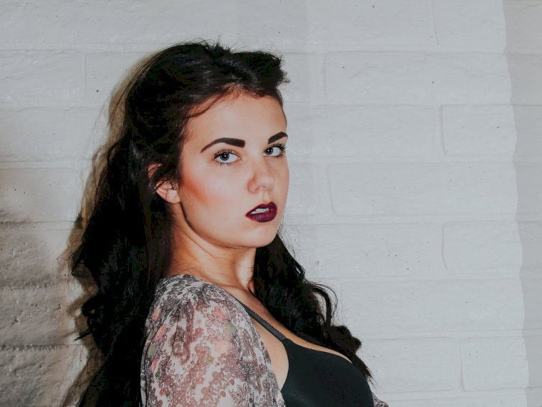 007Lana' profilo - Immagine n°0