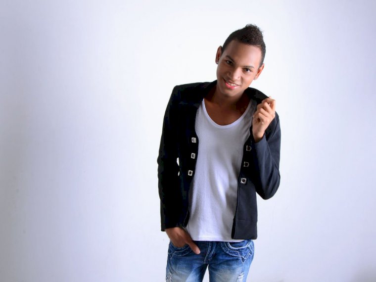 01SexyLatino' profilo - Immagine n°0