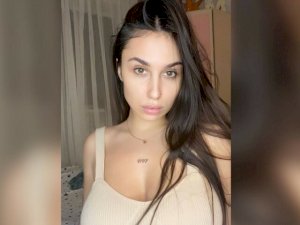 01arielkaa's Sexcam