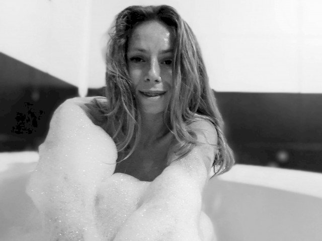 99blueknots's profile - Image n°20