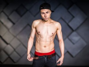 A00AwesomeAden's Sexcam