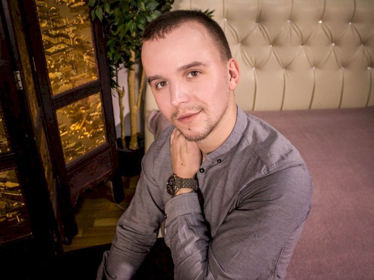 a00NiceDormik's profile - Image n°0