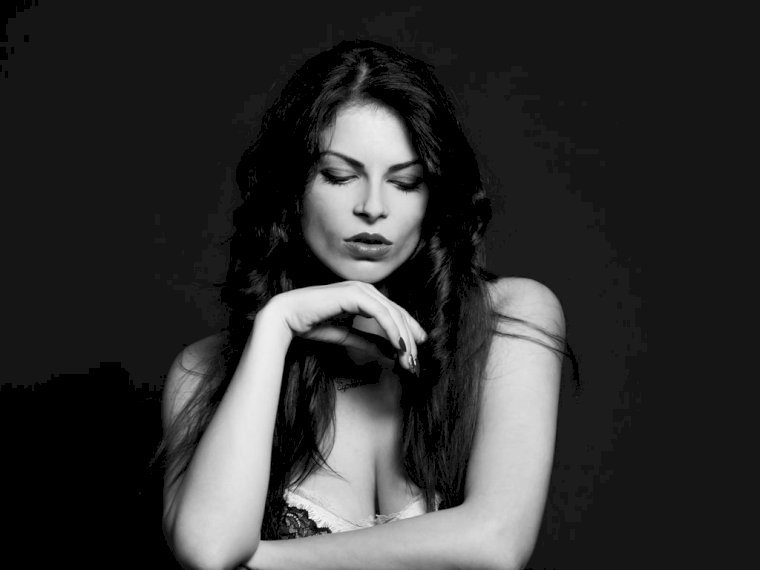 A1RaisaBella's profile - Image n°0