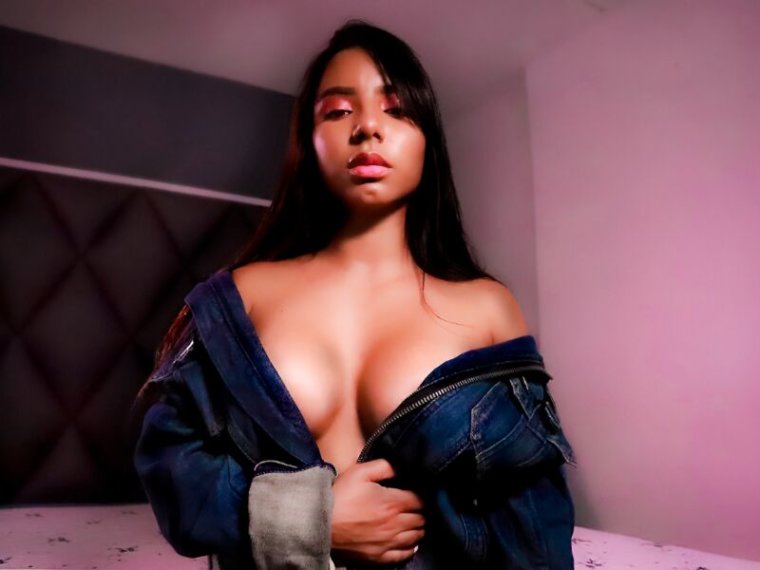 AbbaMartinez's profile - Image n°0