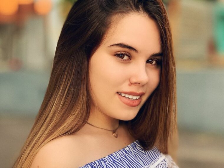 AbbyBi's profile - Image n°0