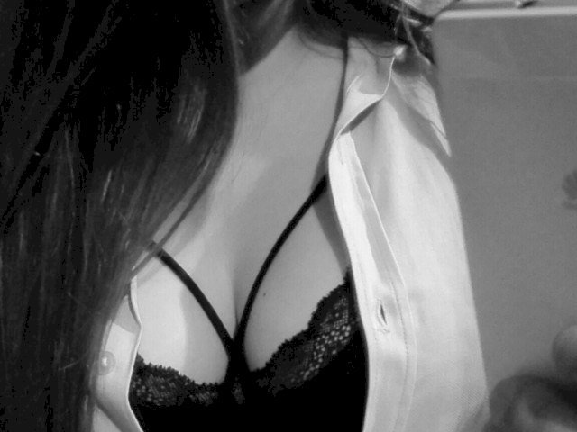 ACastro93's profile - Image n°1