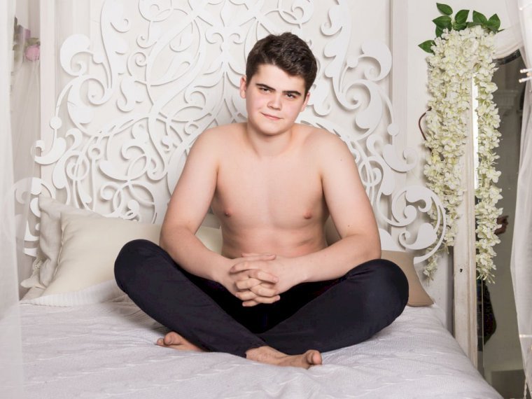 AceAlfonso's profile - Image n°0