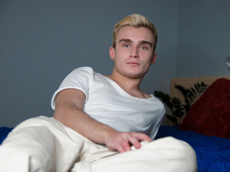 AceDexter's profile - Image n°0