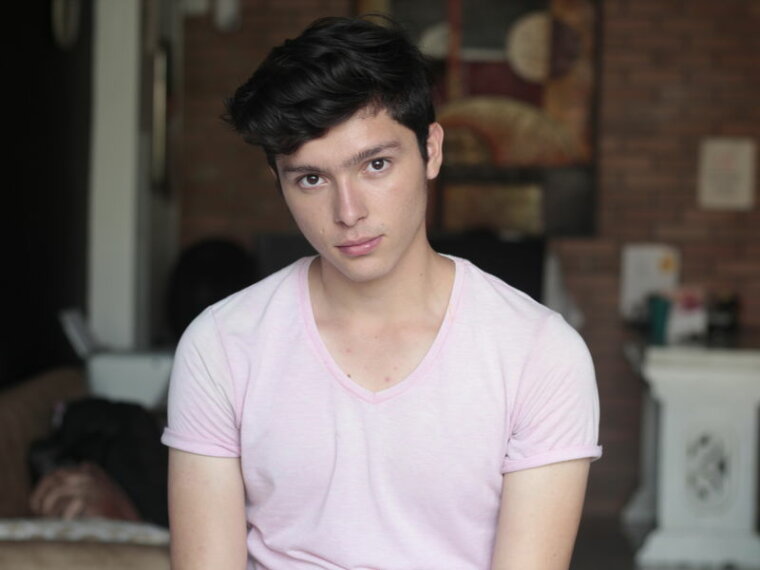 AdamBakker's profile - Image n°0