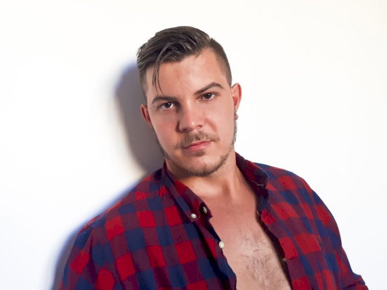 AdamCash's Profil - Bild n°0