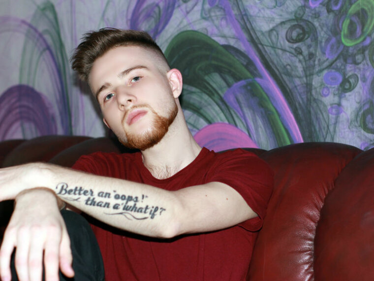 AdamFoster's Profil - Bild n°0