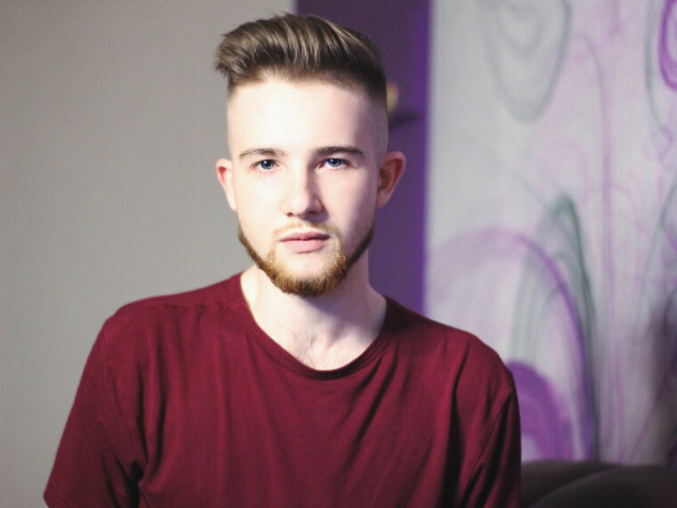 AdamFoster's Profil - Bild n°1