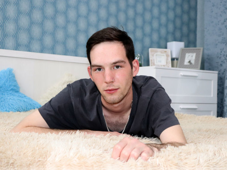 AdamHalsy's profile - Image n°0
