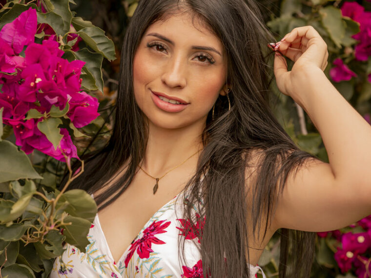 AdaWells's profile - Image n°0