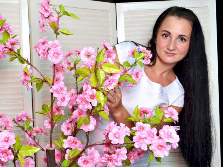 AdelinaMay's profile - Image n°0