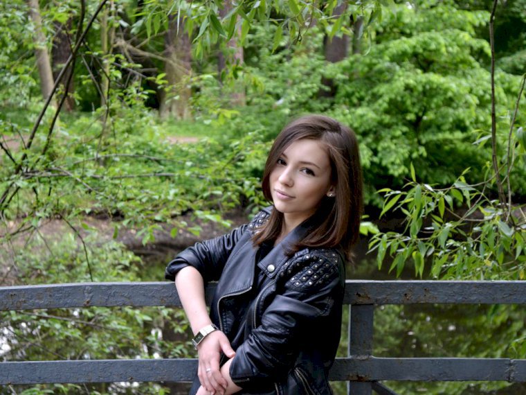 AdrianaClark's profile - Image n°0