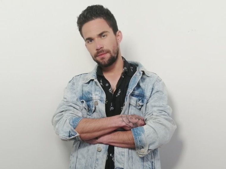 AdrianoMartini's profile - Image n°0