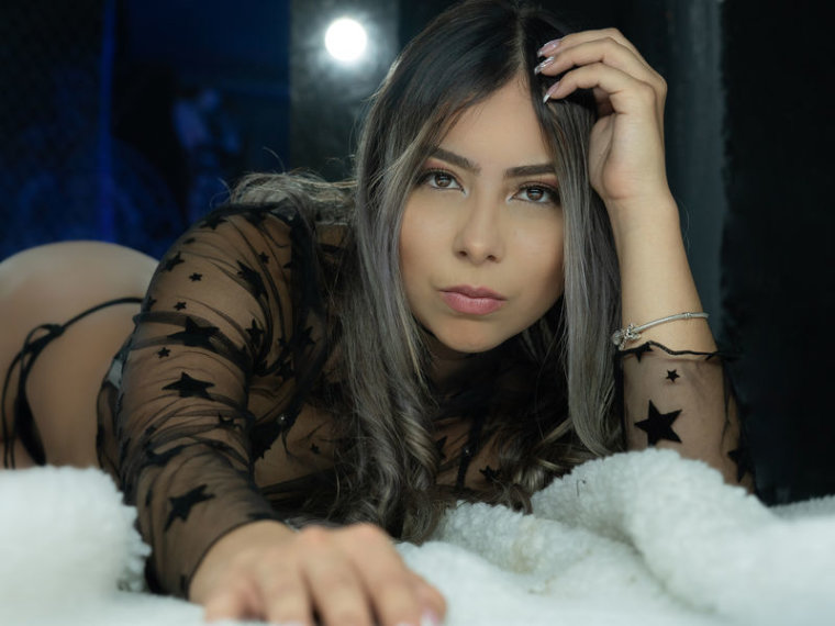 AlanaPayne's profile - Image n°0
