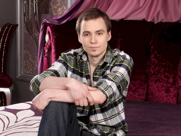 AlanBell's profile - Image n°0