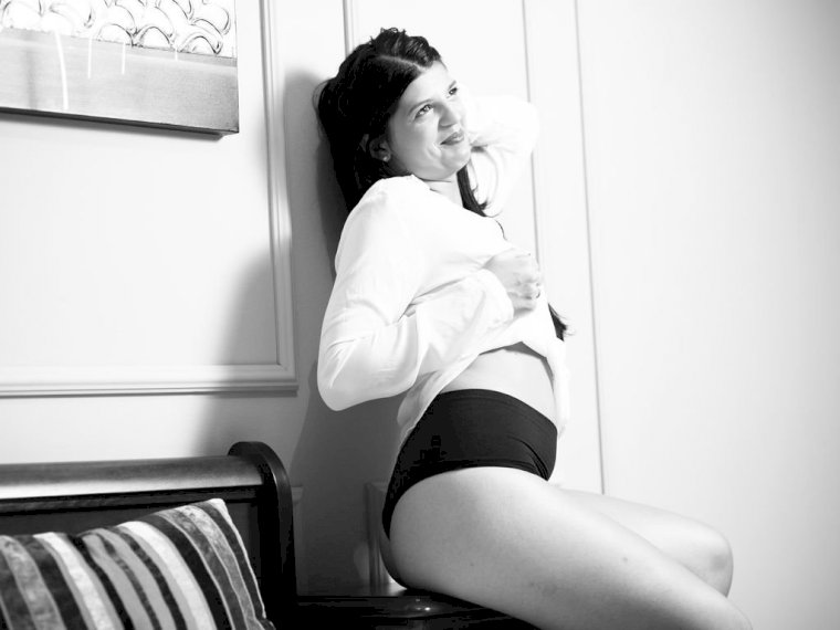 AleenaBrunette's profile - Image n°0