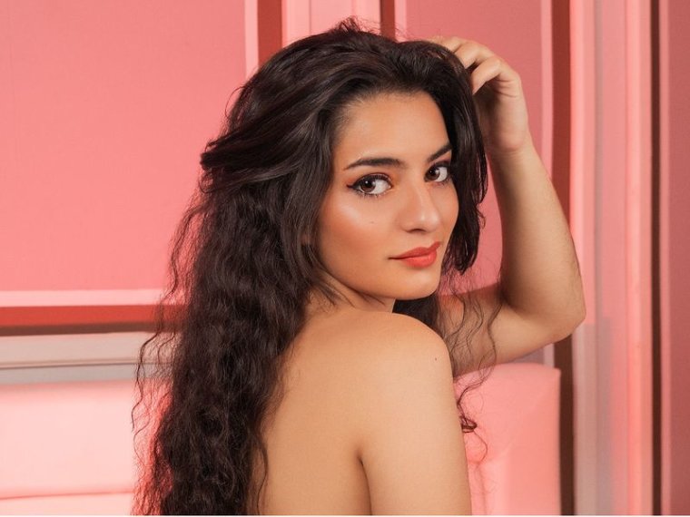 AlejaGibson's profile - Image n°0