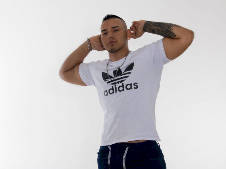 AlejandroAlba's profile - Image n°0