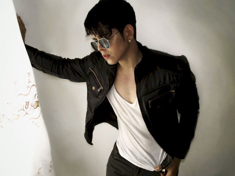 AlejandroKiss's profile - Image n°1