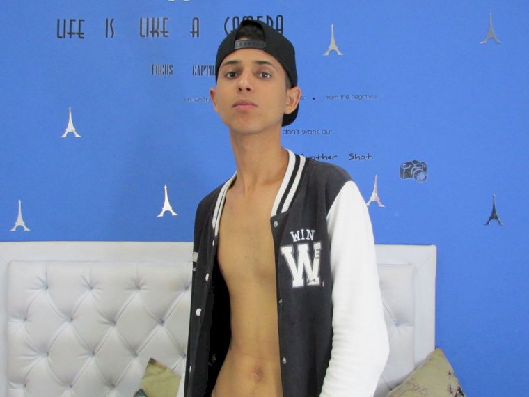 AlejandroMAXX's Profil - Bild n°1