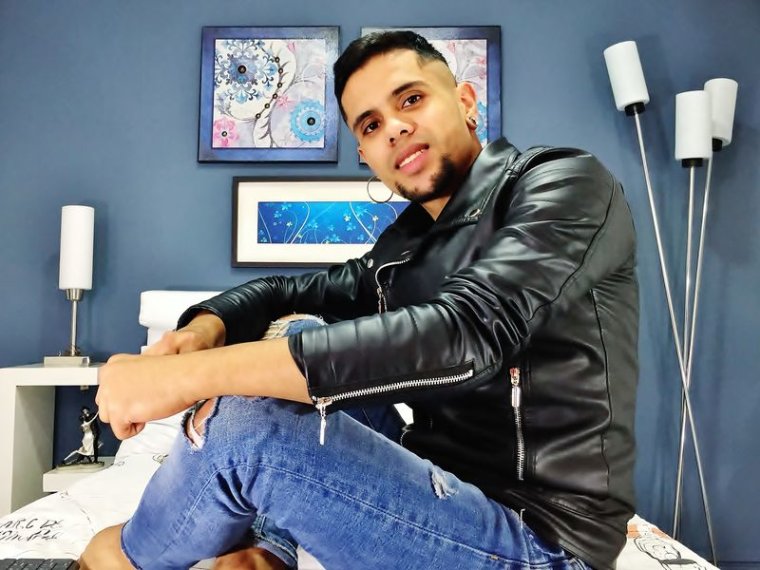 AlejoDiamond's profile - Image n°0