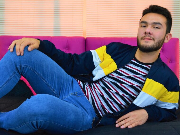 AlejoRuan's profile - Image n°0