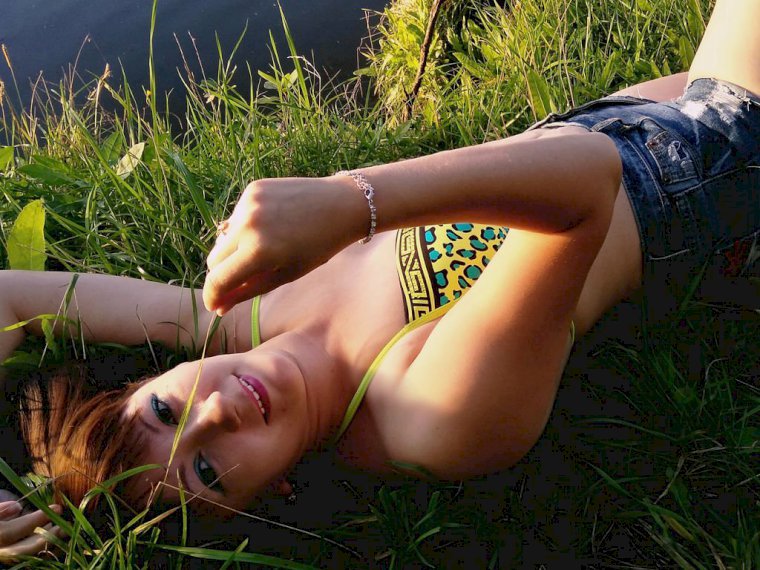 AlenkaBrunetka's profile - Image n°1