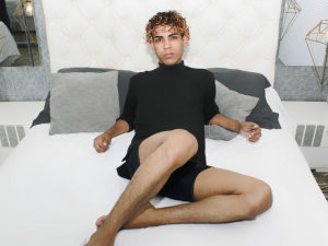 AlexanderSaldar's Sexcam