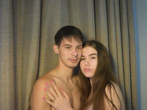 AlexAndPage's Sexcam