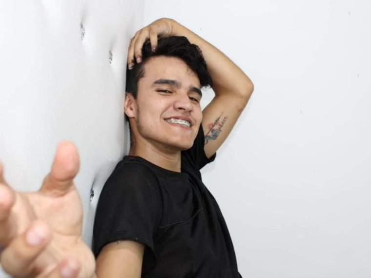 AlexCaballero's profile - Image n°0