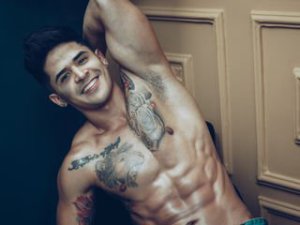 Sexcam Live Show von AlexDemarco