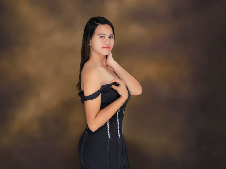 AlexisAdison's profile - Image n°0