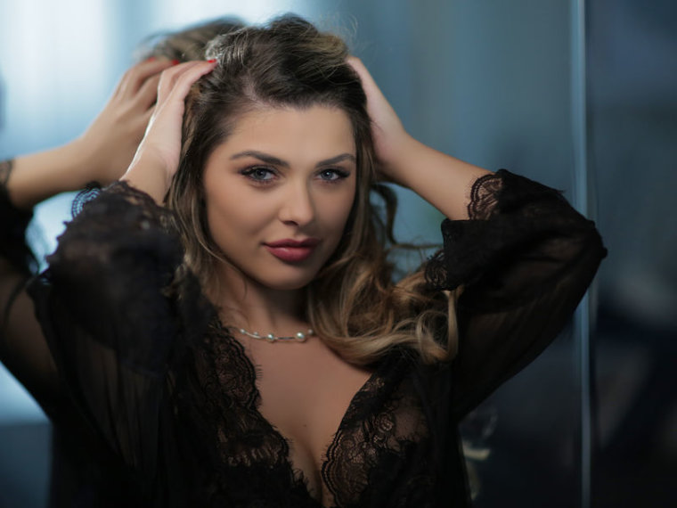 AlexisCarington's profile - Image n°1