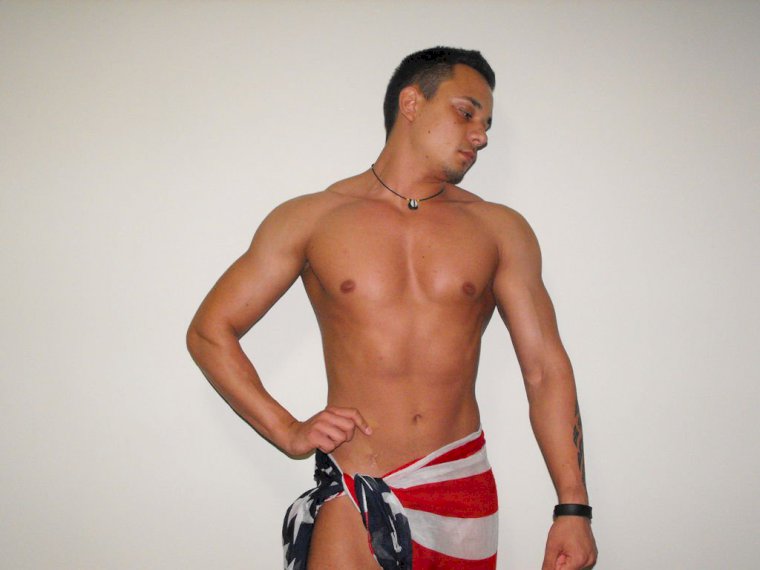 AlexMK's profile - Image n°0