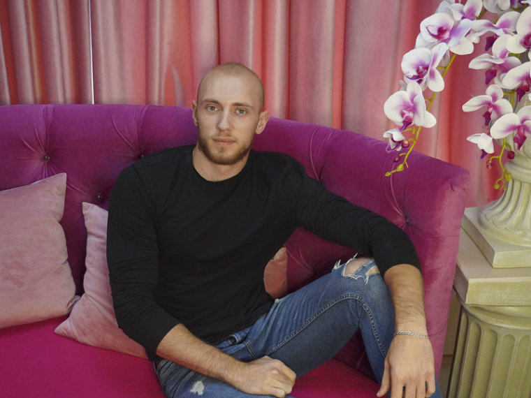 AlexRichardson's profile - Image n°0