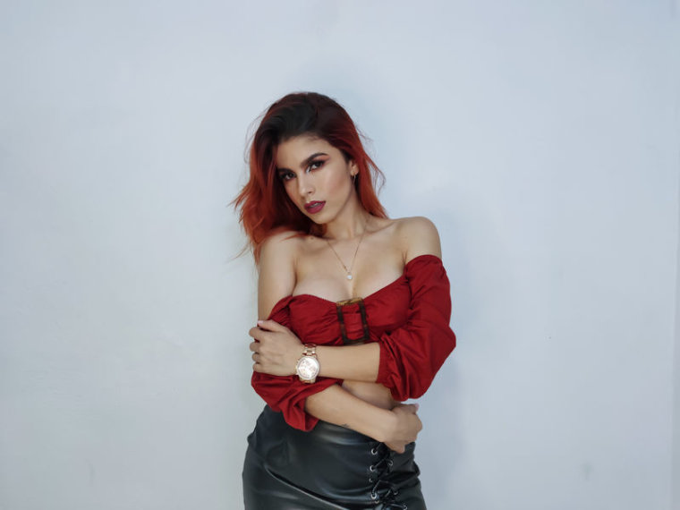 AliceAvalos's profile - Image n°0