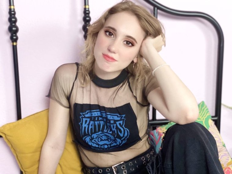 AliceFols's profile - Image n°0