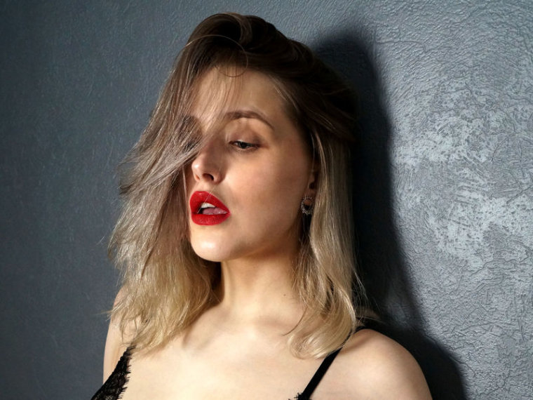 AliceJoyce's profile - Image n°0