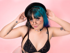 AliceMartinz's Sexcam