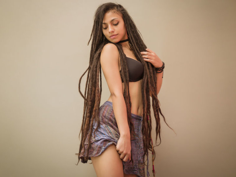 AliciaAnderson's profile - Image n°0
