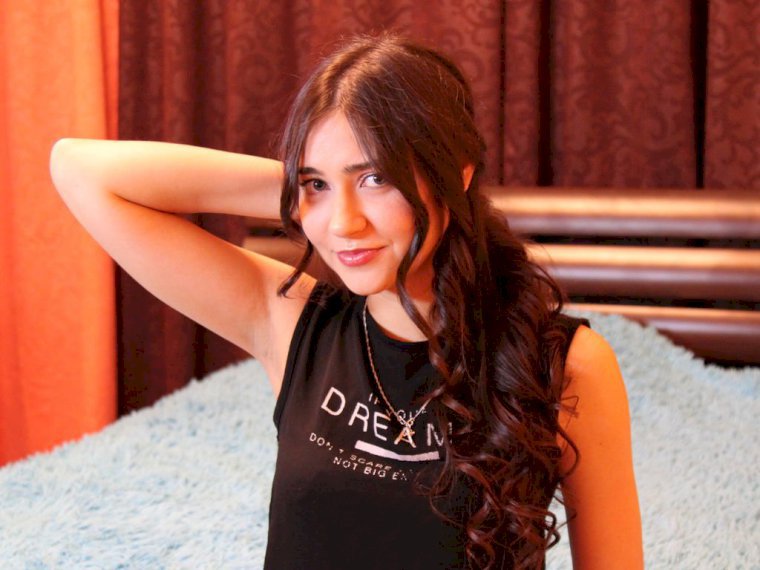 AlinaBrilliant's profile - Image n°1