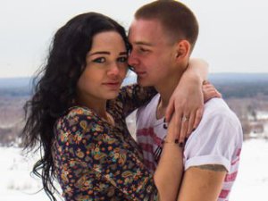 AlisaAndSam's Sexcam