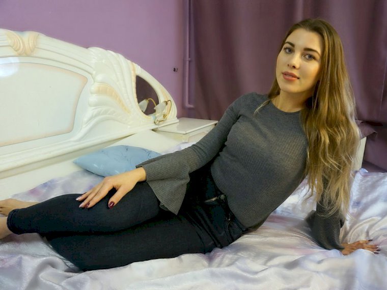 AlisiaLux's profile - Image n°1