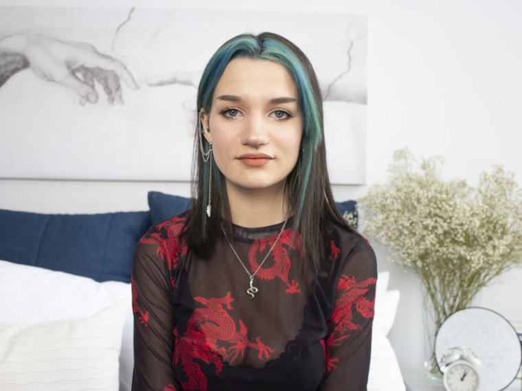 AlisonBenson's profile - Image n°0