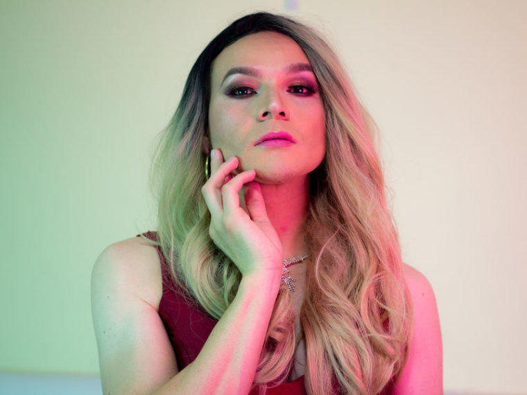 AlissaThuer's profile - Image n°0