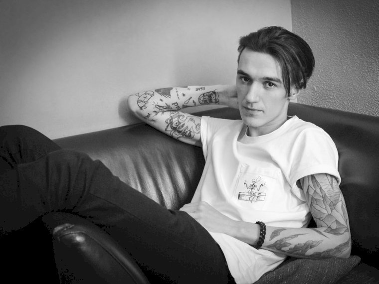 AlisterBrown's Profil - Bild n°1